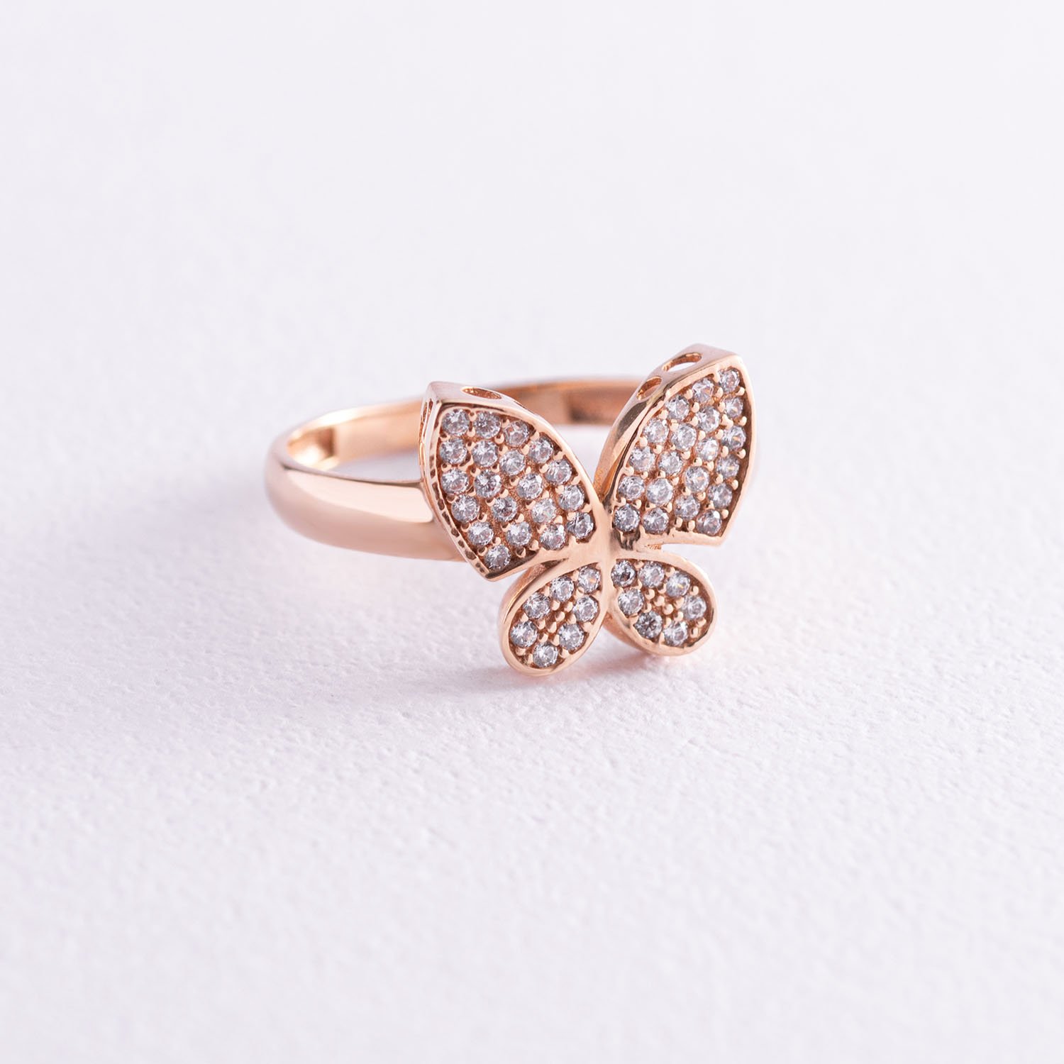 Золотое кольцо бабочка. Золотое кольцо бабочка 585. Кольцо с бабочкой золотое. Серьги кольца с бабочками золотые. Золотое кольцо с бабочкой купить.