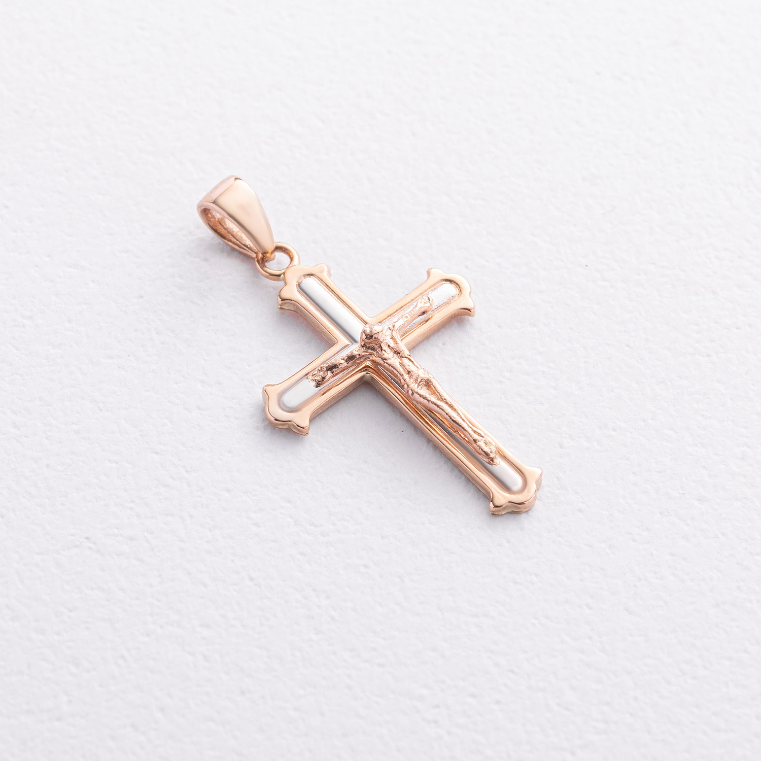 

Золотой крестик с распятием п03728, п03728