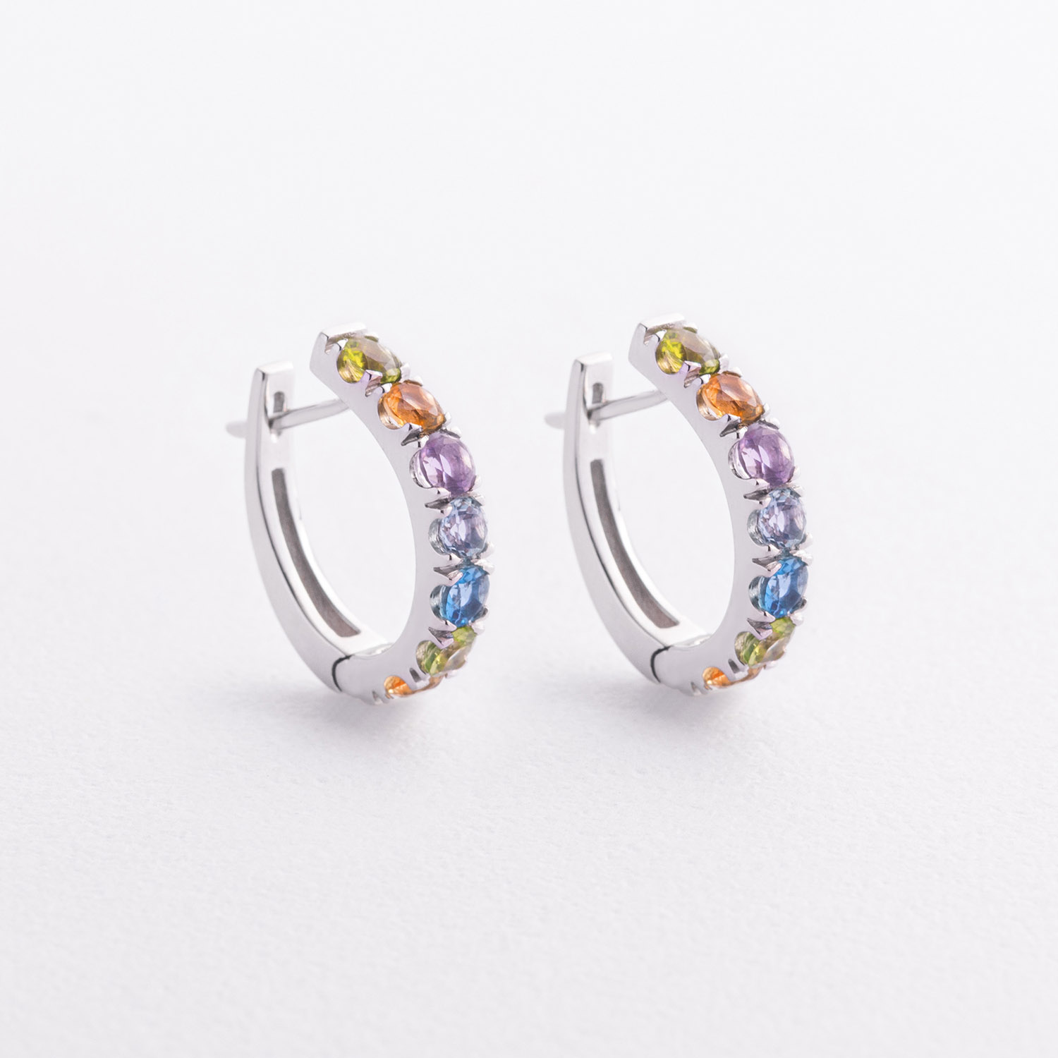 

Золотые серьги с дорожкой разноцветных натуральных камней с09570, с09570