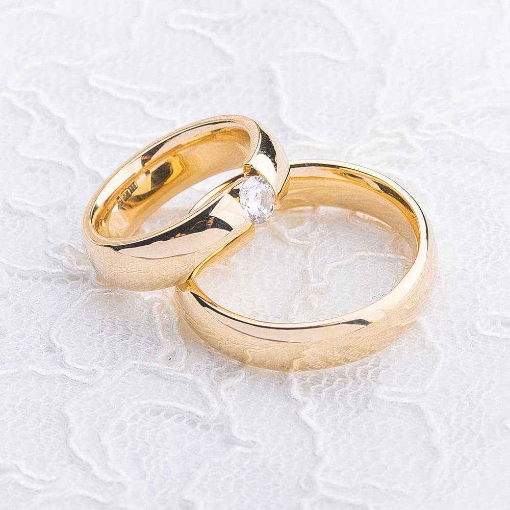 Свадебные кольца в 585