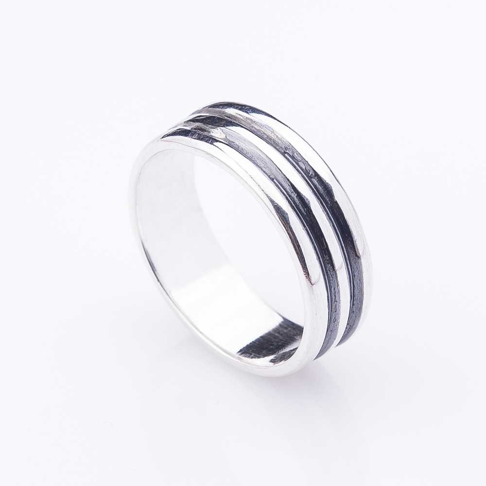 Серебряное кольцо тройное от ювелирного магазина Оникс