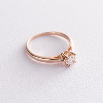 Помолвочное золотое кольцо с фианитом - Оникс