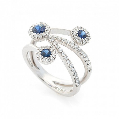 Золотое кольцо с синими сапфирами и бриллиантами 2 от ювелирного магазина Оникс
