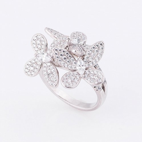 Серебряное кольцо Бабочки с фианитами от ювелирного магазина Оникс