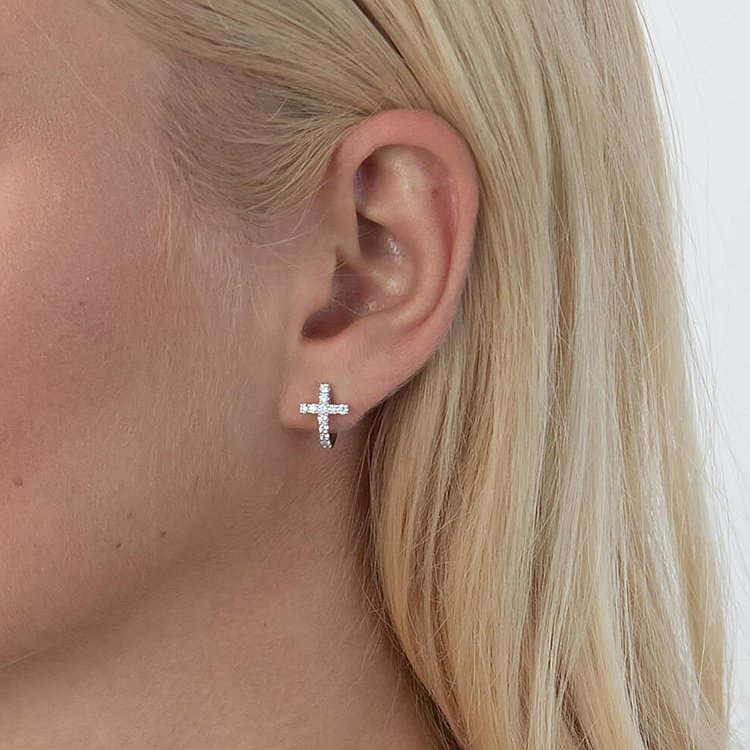 Золотые серьги "Крестики" с бриллиантами сб0363nl от ювелирного магазина Оникс