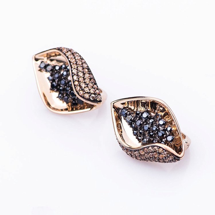 Золоті сережки з фіанітами с04529 - 1 Золоті сережки з фіанітами с04529 від ювелірного магазину Онікс - 1