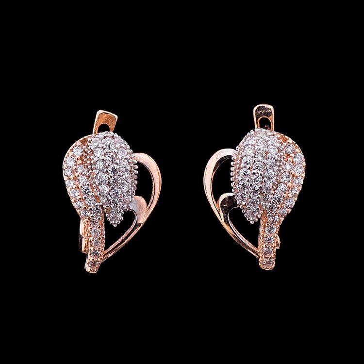 Серьги из золота с фианитами с02142 от ювелирного магазина Оникс - 1