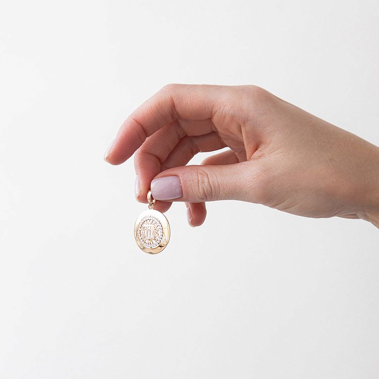 Золотой кулон с фианитами п03221 от ювелирного магазина Оникс - 1