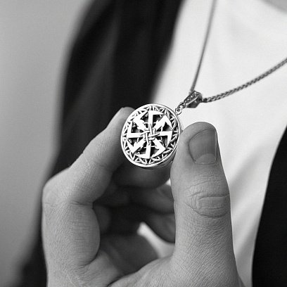 Серебряный кулон "Оберег Коловрат со Звездой Руси" 169 №9