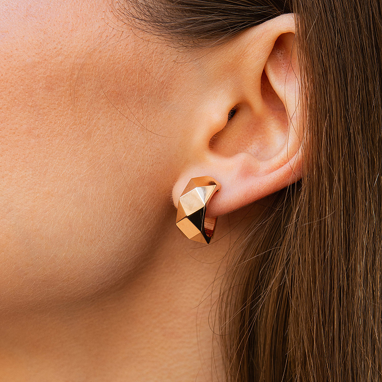 Золоті сережки на англійській застібці с09577 від ювелірного магазину Онікс - 1