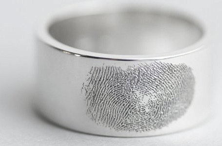 На каком пальце носить кольцо мужчине: о каких тонкостях важно помнить