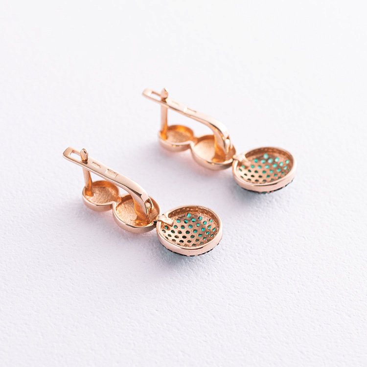 Золотые серьги с зелеными фианитами с05109 от ювелирного магазина Оникс - 2