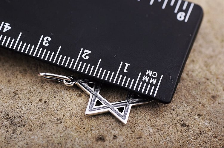 Підвіска "Зірка Давида" 13186а від ювелірного магазину Онікс - 1