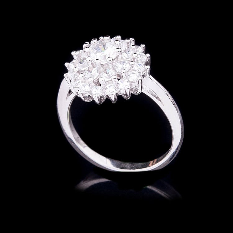 Срібний перстень з фіанітами к10 від ювелірного магазину Онікс - 2