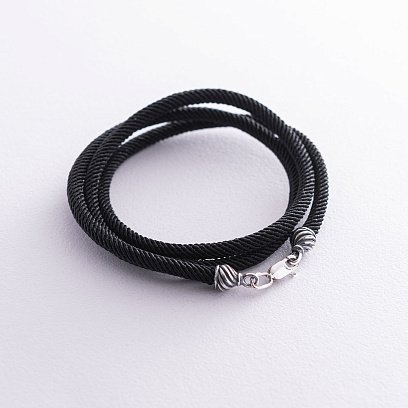 Шелковый шнурок с серебряной застежкой (4мм) 18450