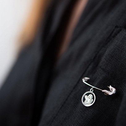 Золотая детская булавка "Ангелочек" зак00308 №3