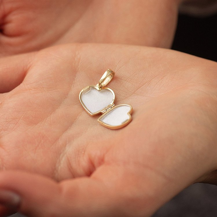 Кулон для фотографії "Сердечко" (жовте золото) п03893 від ювелірного магазину Онікс - 1