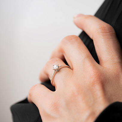 Заручальна золота каблучка з діамантами кб0664cha №4