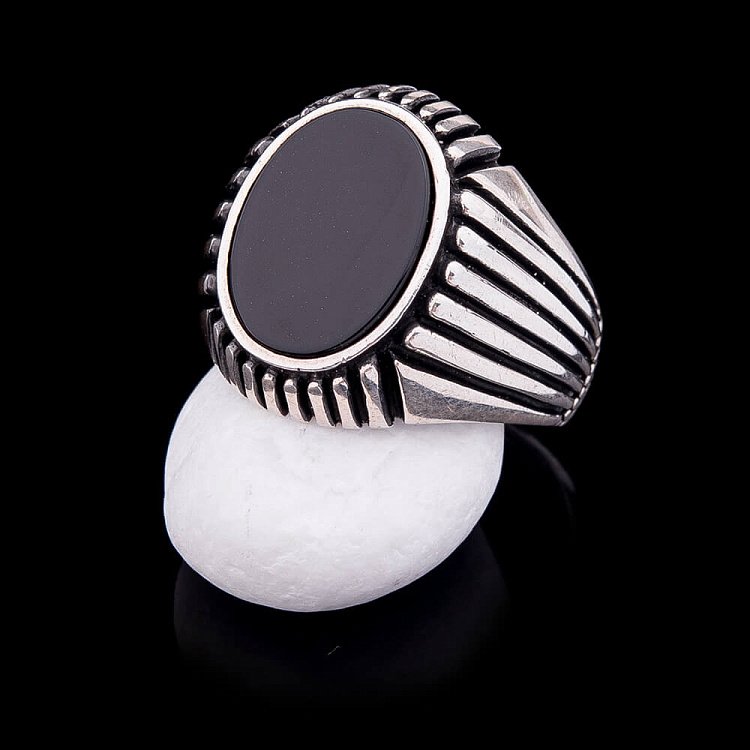 Срібна печатка з оніксом 111314 від ювелірного магазину Онікс - 2