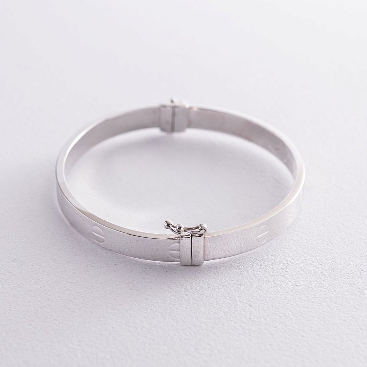 Жорсткий браслет "Love" з білого золота (0.6 см) б02103 від ювелірного магазину Онікс - 2