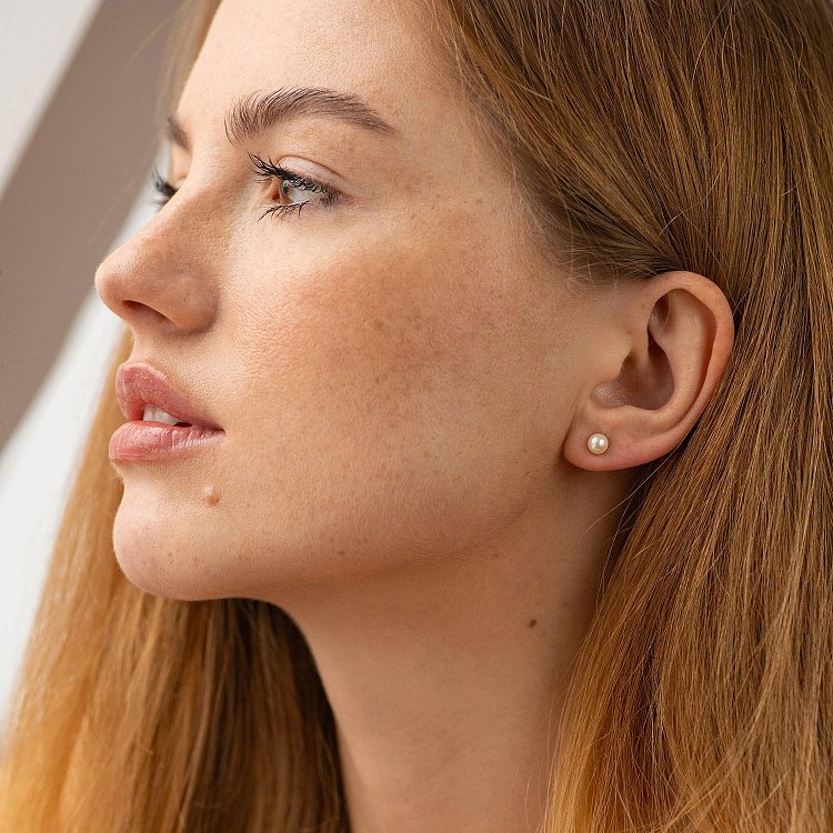 Сережки - пусети з перлами (біле золото) с08914 від ювелірного магазину Онікс - 3