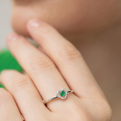Золота каблучка "Сердечко" (діаманти, смарагд) кб0619ca №2