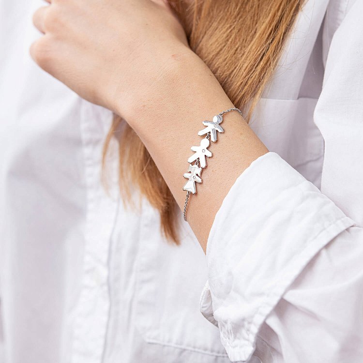 Серебряный браслет "Два мальчика и девочка" (возможна гравировка) 2085 от ювелирного магазина Оникс - 1