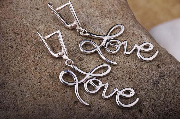 Серьги "Love" 12624 - 3 Серьги "Love" 12624 от ювелирного магазина Оникс - 3