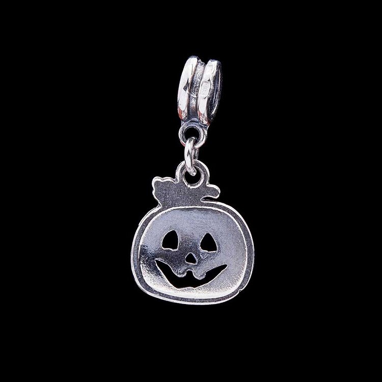 Срібний шарм "Гарбуз" 132134 від ювелірного магазину Онікс - 1