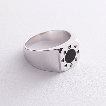 Мужская печатка в белом золоте (эмаль) к06723 №3