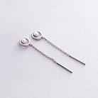 Серебряные серьги - пусеты с цепочками (жемчуг) 40017 от ювелирного магазина Оникс