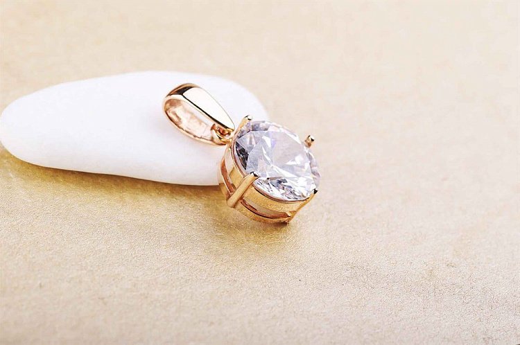 Золотая подвеска с фианитом п00995 от ювелирного магазина Оникс - 2