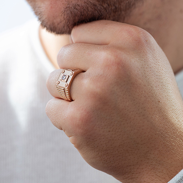 Чоловіча золота печатка з фіанітом к08222 від ювелірного магазину Онікс - 1