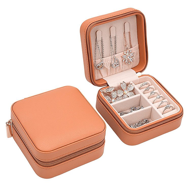 Скринька для прикрас кв9 від ювелірного магазину Онікс