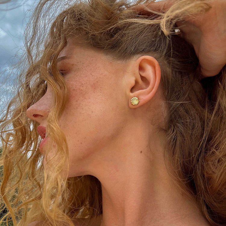 Сережки - пусети "Мушлі" в жовтому золоті с08464 від ювелірного магазину Онікс - 10