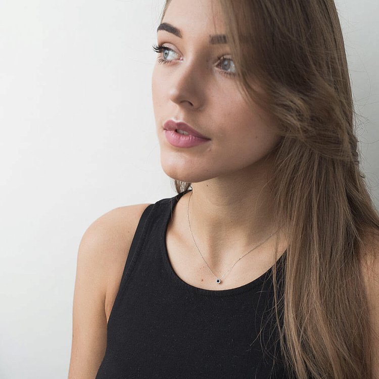 Золотое колье с сапфиром и бриллиантами колб0012ca от ювелирного магазина Оникс - 5