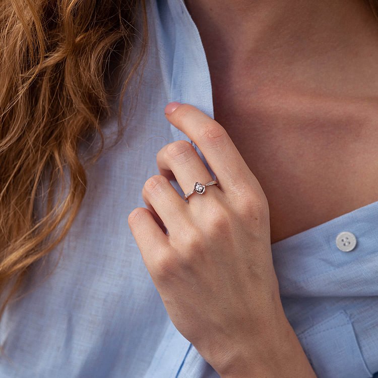 Помолвочное золотое кольцо с бриллиантами к0008sh от ювелирного магазина Оникс - 3