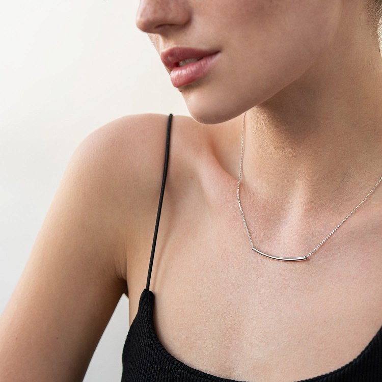 Серебряное колье без камней 18790 от ювелирного магазина Оникс - 1