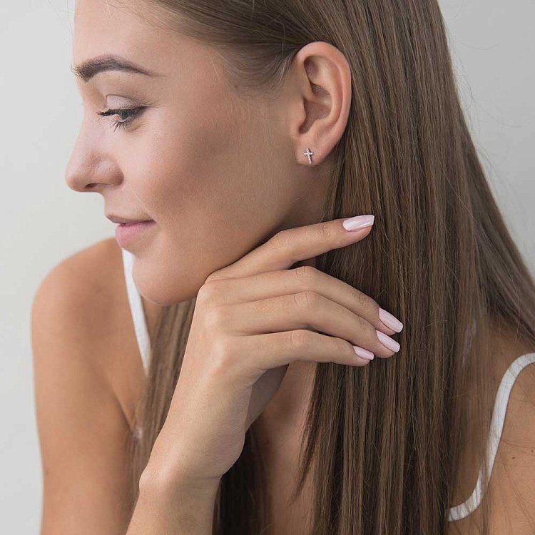 Золотые серьги-гвоздики "Крестики" с бриллиантами 218411ch от ювелирного магазина Оникс - 3