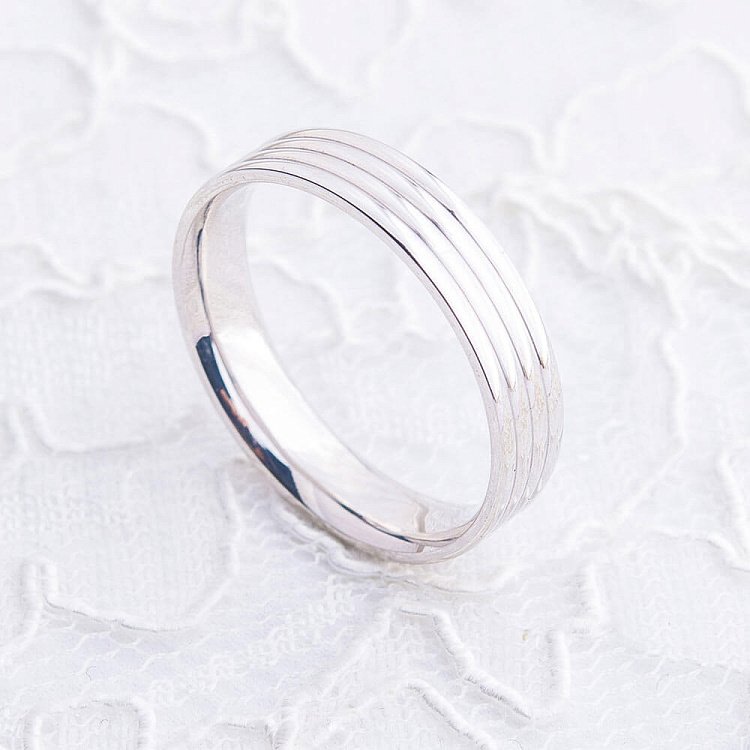 Обручальное кольцо обр000892 от ювелирного магазина Оникс - 1