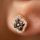 Золоті сережки - пусети "Клевер" з діамантами 333843122 от ювелирного магазина Оникс - 3