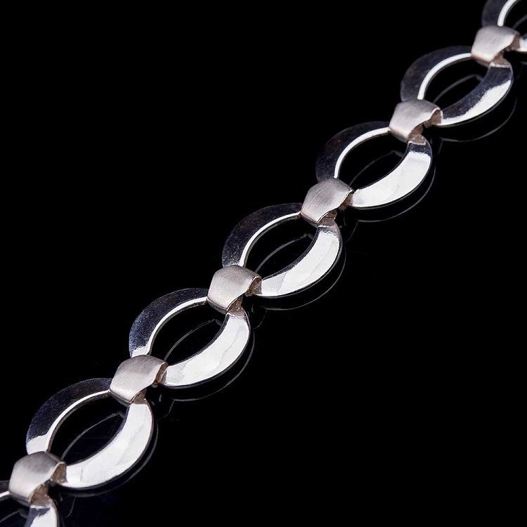 Серебряный браслет 14121 Серебряный браслет 14121 от ювелирного магазина Оникс