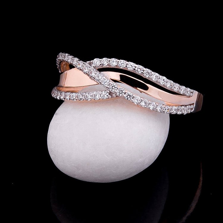 Золота каблучка з фіанітами к03955 від ювелірного магазину Онікс - 1