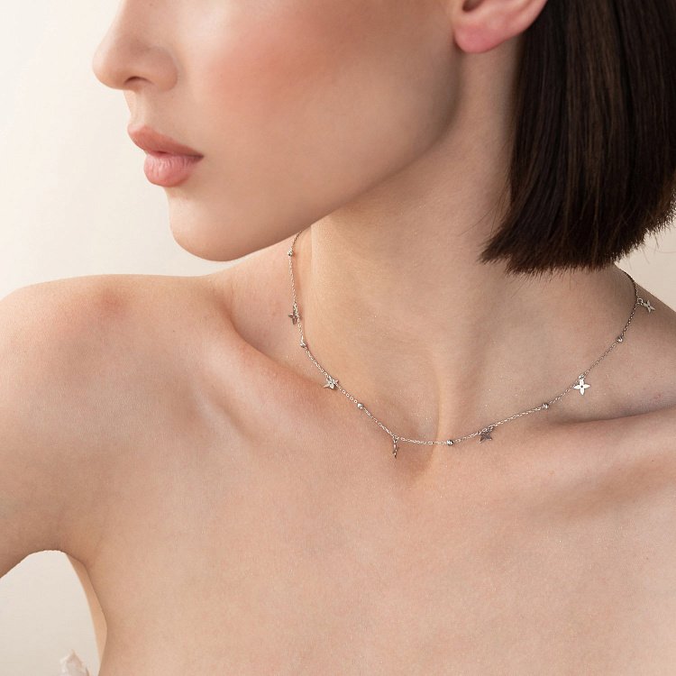 Серебряное колье "Клевер" 181143 от ювелирного магазина Оникс - 8