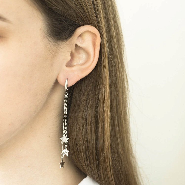 Серебряные серьги со звездочками 122313 от ювелирного магазина Оникс - 2