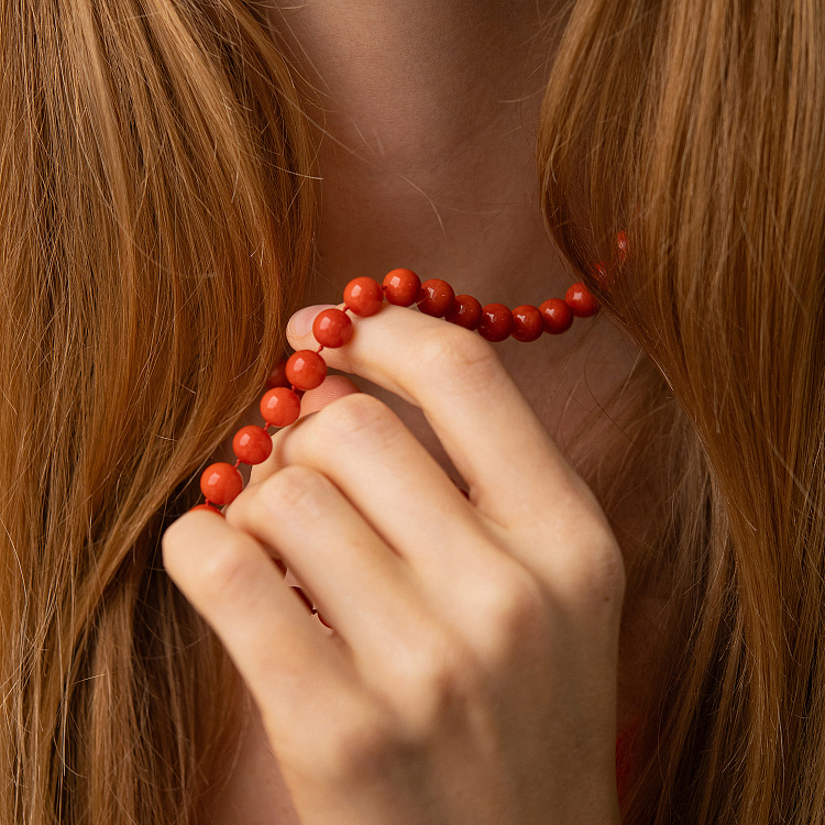 Намисто з коралу (золота застібка з діамантами) бус033к від ювелірного магазину Онікс - 3