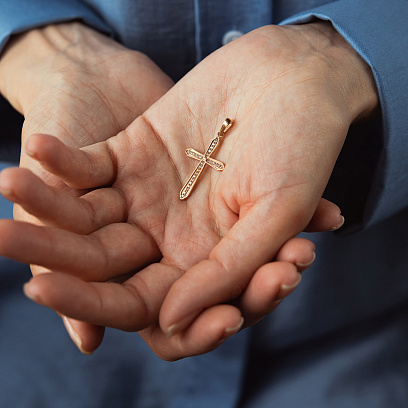 Хрестик у червоному золоті (фіаніти) п04043 №2