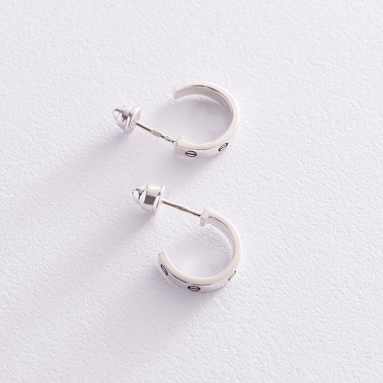 Серебряные серьги - пусеты "Love" 123012 от ювелирного магазина Оникс - 6