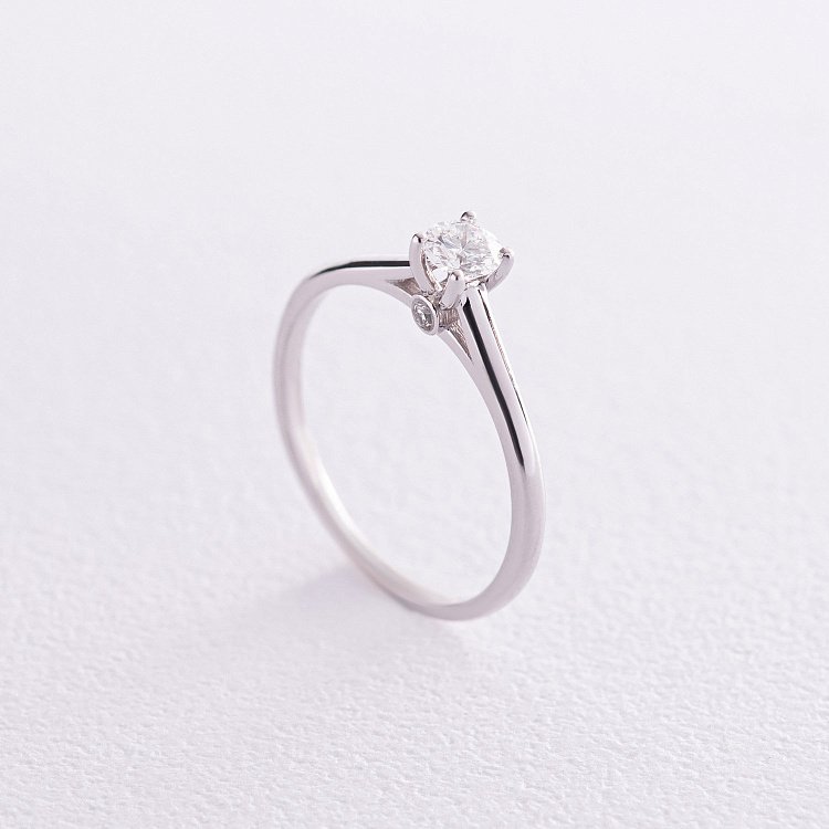 Помолвочное золотое кольцо с бриллиантами кб0410 от ювелирного магазина Оникс