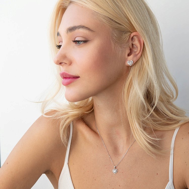 Золота підвіска "Серце" з діамантами пб0268nl від ювелірного магазину Онікс - 4